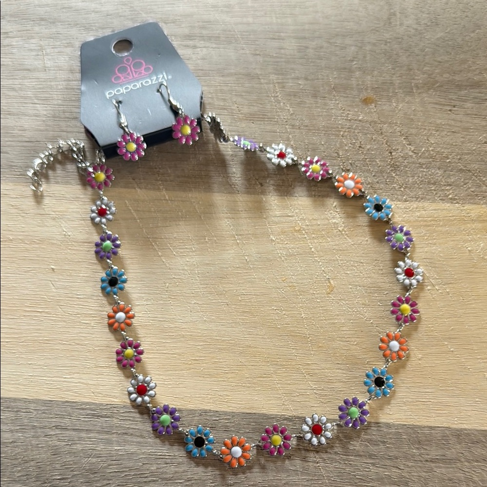 Paparazzi Multicolor Floral Jewelry Set